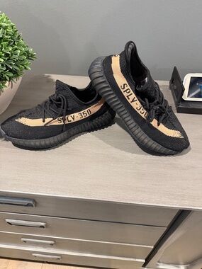Yeezy inspired sply- 350 shoe